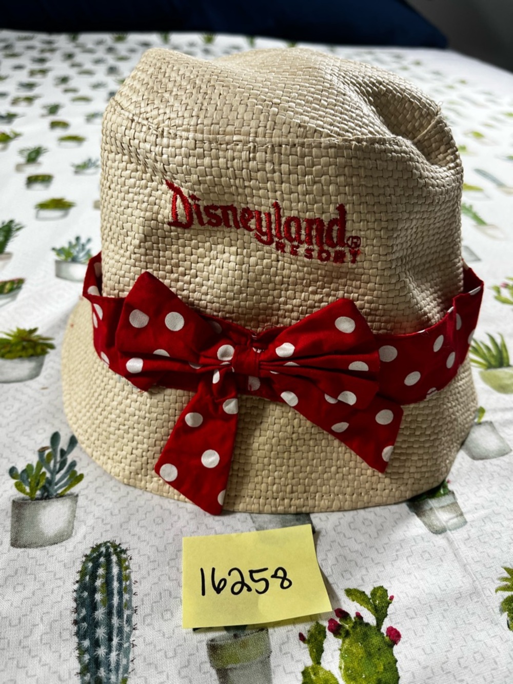 Disneyland Resort Straw Bucket Hat with Red Polka Dot Bow Minnie Mouse - Picture 11 of 11
